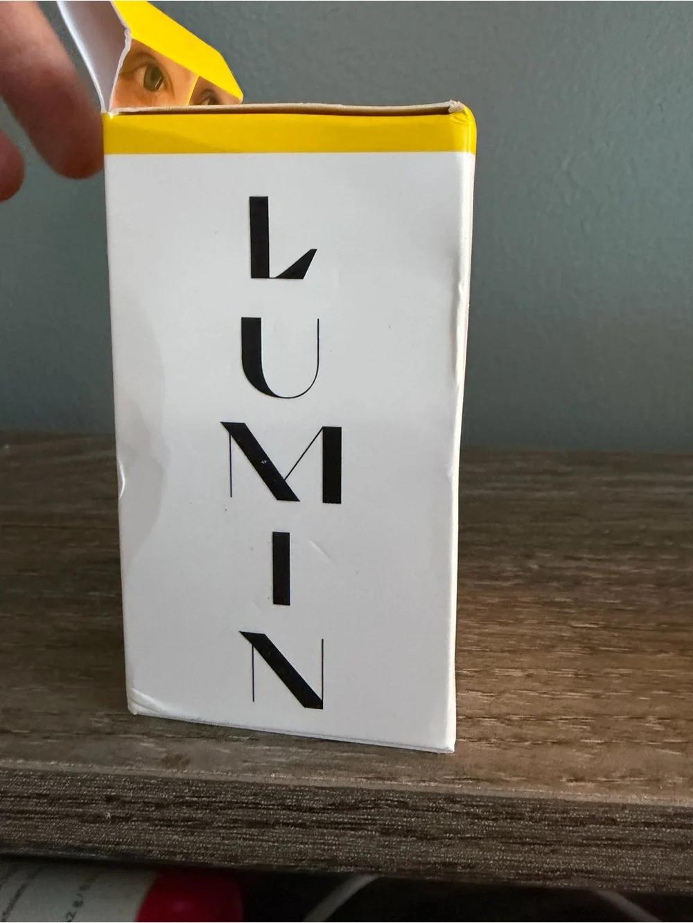 Lumin instant dark